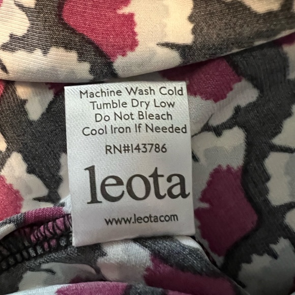 Leota Emma Knit Dress — SP - Picture 6 of 6